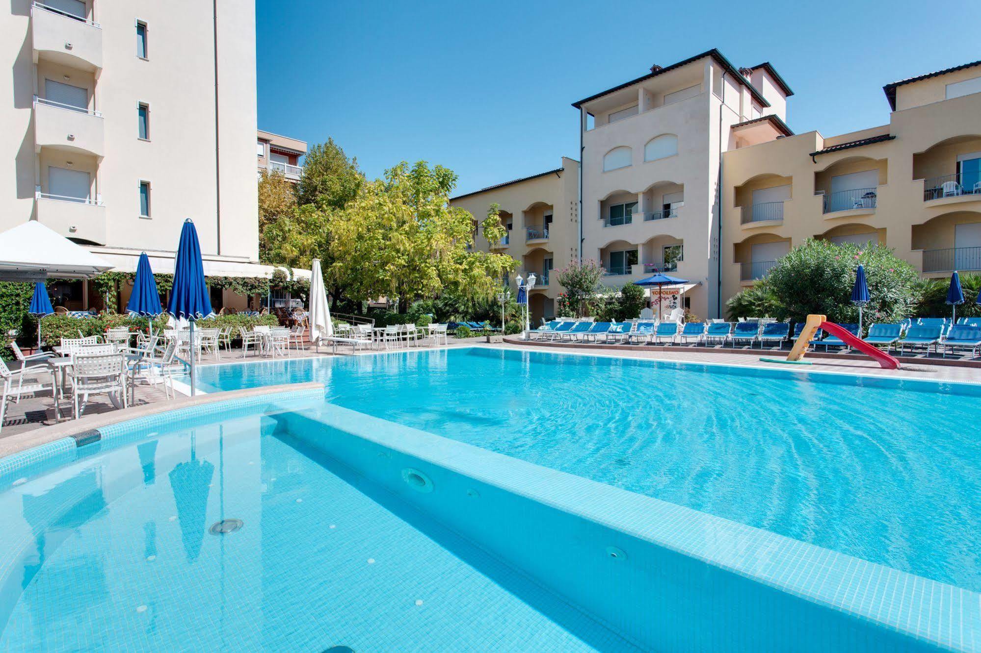 Hotel Sport & Residenza Cesenatico Exterior foto